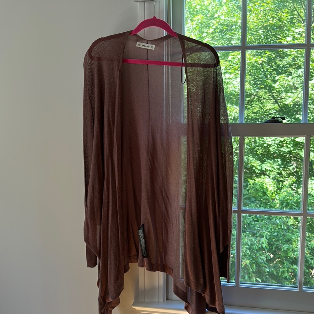 Zara cape in light rose color